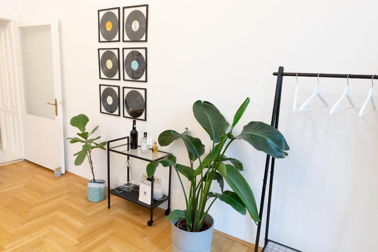 Stylish Near Mariahilferstraße Apartment Wien