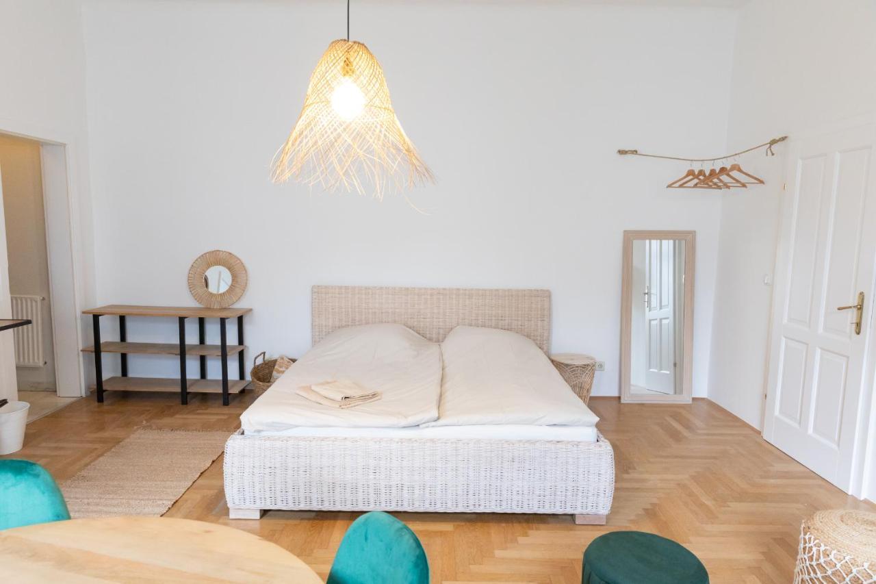 Stylish Near Mariahilferstraße Apartment Wien